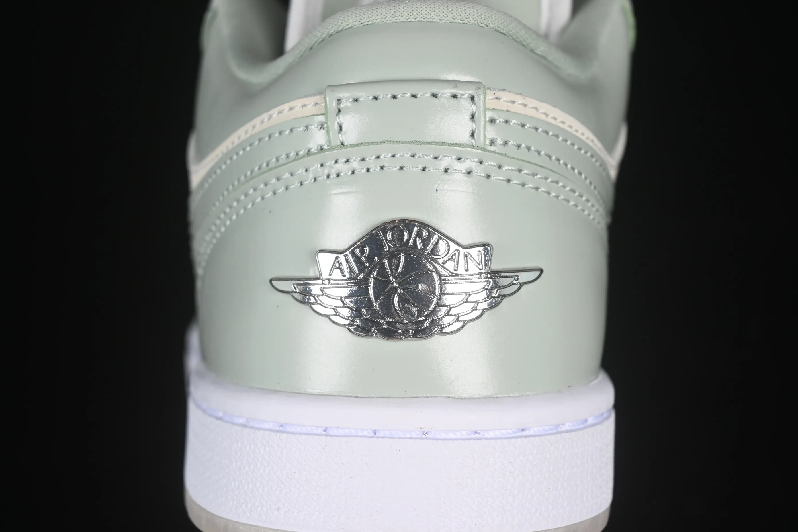 All categories Air Jordan Jordan series basketball shoes Air Jordan 1 Low G version pure original Air Jordan 1 Low AJ1 Joe 1 amber green low-top cultural casual sneakers HF4078-100